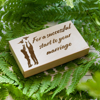 Wooden money box "For a successful start to your marriage"