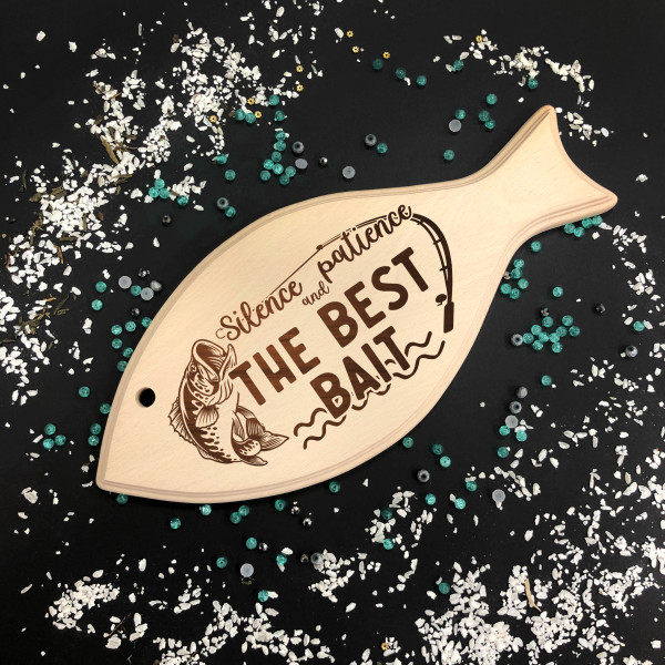 XL engraved wooden fish-fhaped cuttingboard "The Best Bait" XL engraved wooden fish-fhaped cuttingboard "The Best Bait"